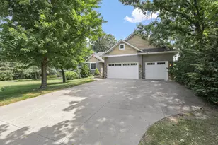 8415 Groveland Rd, Mounds View, MN 55112 - Photo 52
