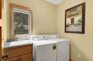 8415 Groveland Rd, Mounds View, MN 55112 - Photo 20