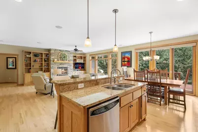 8415 Groveland Road, Mounds View, MN 55112 - Photo 14