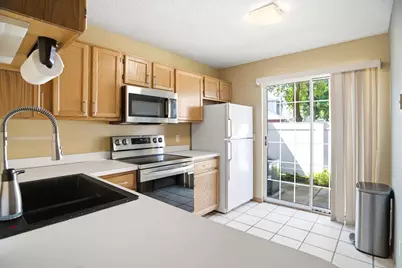 11415 Elmwood Avenue N, Champlin, MN 55316 - Photo 10