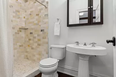 2204 W Lake Of The Isles Parkway, Minneapolis, MN 55405 - Photo 24