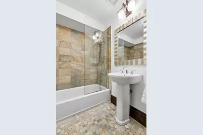 2204 W Lake Of The Isles Parkway, Minneapolis, MN 55405 - Photo 42
