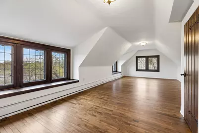 2204 W Lake Of The Isles Parkway, Minneapolis, MN 55405 - Photo 32