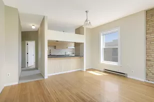 2421 Emerson Ave S, Minneapolis, MN 55405 - Photo 18
