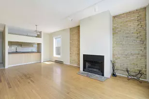 2421 Emerson Ave S, Minneapolis, MN 55405 - Photo 20
