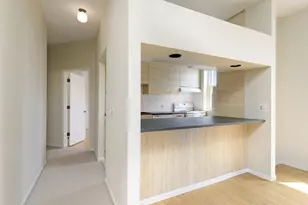 2421 Emerson Ave S, Minneapolis, MN 55405 - Photo 22