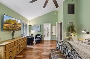 2041 Oakridge St, Saint Paul, MN 55119 - Photo 28