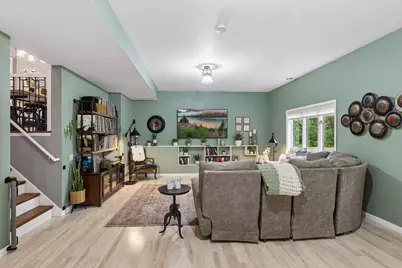 2041 Oakridge Street, Saint Paul, MN 55119 - Photo 36