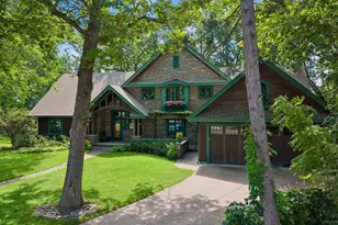 8307 Oakmere Rd, Bloomington, MN 55438 - Photo 2