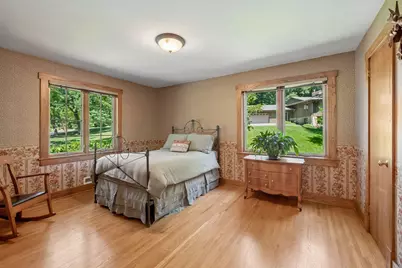 8307 Oakmere Road, Bloomington, MN 55438 - Photo 26