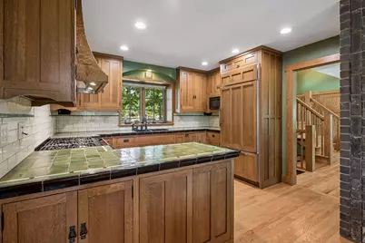 8307 Oakmere Road, Bloomington, MN 55438 - Photo 18