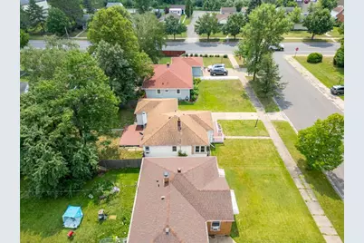 2434 9th Avenue E, Hibbing, MN 55746 - Photo 22
