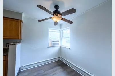 2434 9th Avenue E, Hibbing, MN 55746 - Photo 10