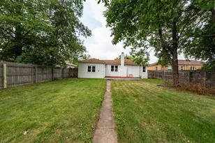 2434 9th Ave E, Hibbing, MN 55746 - Photo 26