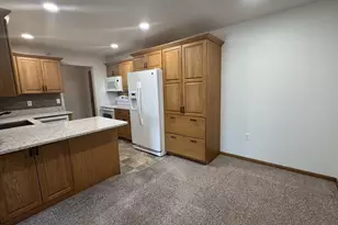 101 Albion Ave, Fairmont, MN 56031 - Photo 12