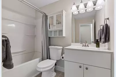 2212 Aldrich Avenue S #102, Minneapolis, MN 55405 - Photo 14