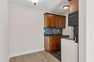 2212 Aldrich Ave S, Minneapolis, MN 55405 - Photo 6