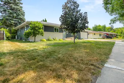 1108 S River Drive, Moorhead, MN 56560 - Photo 2
