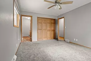 1108 S River Dr, Moorhead, MN 56560 - Photo 20