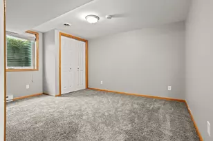 1108 S River Dr, Moorhead, MN 56560 - Photo 28