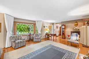 129 Teresa Dr, West Saint Paul, MN 55118 - Photo 8