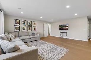 4391 Millstone Dr, Chaska, MN 55318 - Photo 24