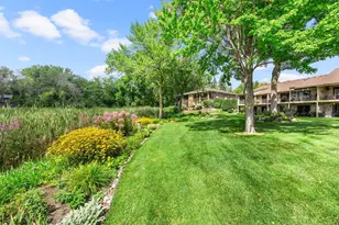 1297 Black Oaks Ct N, Plymouth, MN 55447 - Photo 48