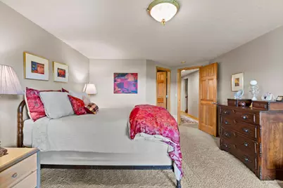 1297 Black Oaks Court N, Plymouth, MN 55447 - Photo 24