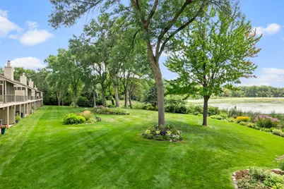 1297 Black Oaks Court N, Plymouth, MN 55447 - Photo 12