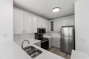 660 N 2nd St, Minneapolis, MN 55401 - Photo 8