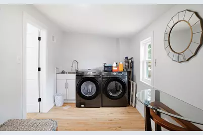1655 Sherburne Avenue, Saint Paul, MN 55104 - Photo 24