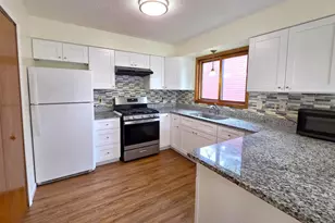 1188 Union Ct, Hastings, MN 55033 - Photo 2