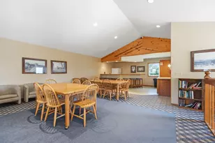 1063 Duckwood Dr, Eagan, MN 55123 - Photo 30