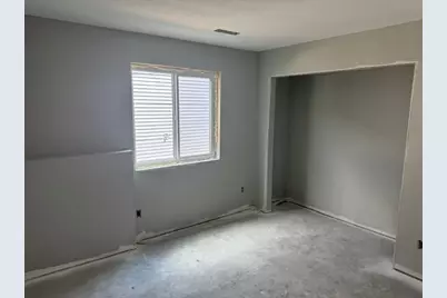 810 Texas Avenue NW, Hutchinson, MN 55350 - Photo 4