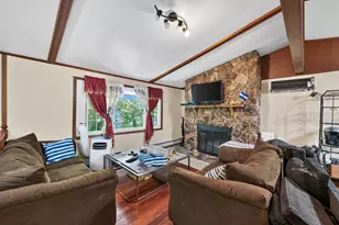 2280 Shryer Ave E, North Saint Paul, MN 55109 - Photo 4