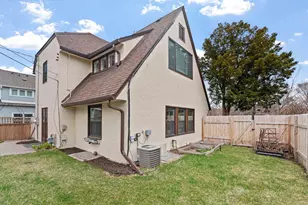2790 Dean Pkwy, Minneapolis, MN 55416 - Photo 16