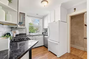 2790 Dean Pkwy, Minneapolis, MN 55416 - Photo 32
