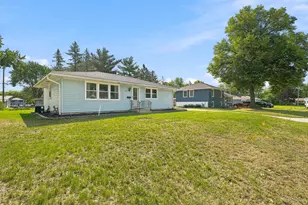 1148 Aurora Ave, Saint Paul Park, MN 55071 - Photo 2