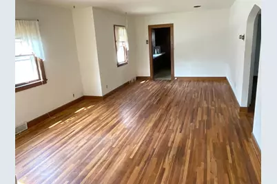 1311 5th Street NW, Austin, MN 55912 - Photo 2
