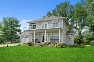 32297 Lakeview Dr, Lake City, MN 55041 - Photo 8