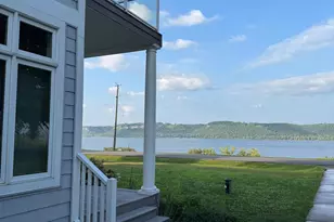 32297 Lakeview Dr, Lake City, MN 55041 - Photo 10