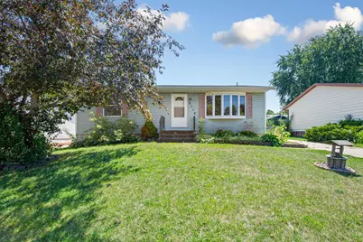 2114 51st Street NW, Rochester, MN 55901 - Photo 2