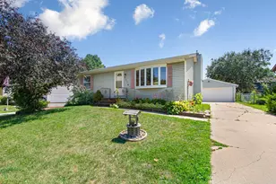 2114 51st St NW, Rochester, MN 55901 - Photo 1