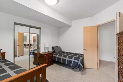 8950 Hilloway Road, Eden Prairie, MN 55347 - Photo 28
