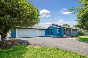 14862 Delft Ave W, Rosemount, MN 55068 - Photo 2