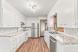 702 Power Ave S, Hinckley, MN 55037 - Photo 8