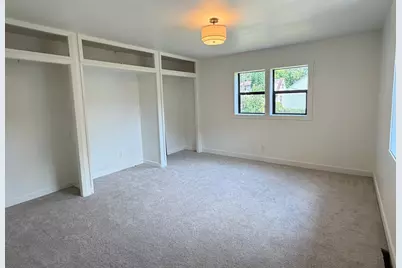 213 7th Avenue SE, Elbow Lake, MN 56531 - Photo 10