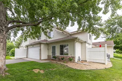 6822 Benton Circle #37, Inver Grove Heights, MN 55076 - Photo 2