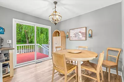 18480 Country Squires Circle, Prior Lake, MN 55372 - Photo 8