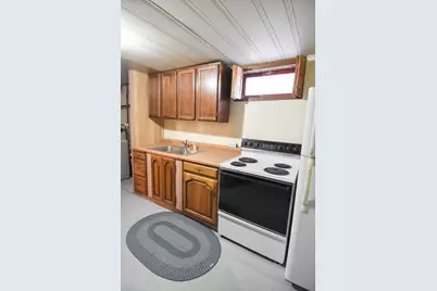 245 Kneale Avenue N, Thief River Falls, MN 56701 - Photo 18